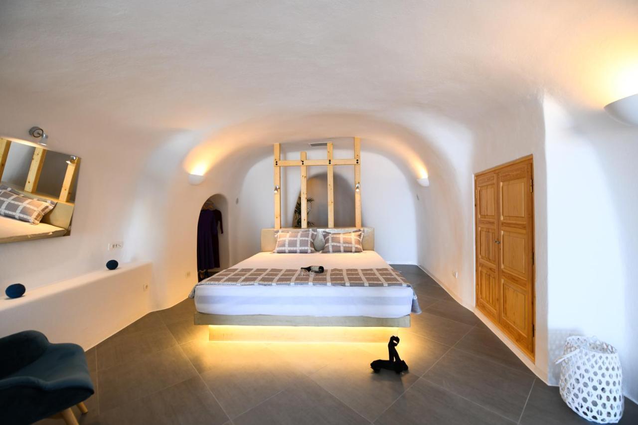 Luxe Efis Home Sea View 4 Villas & 4 Prive Jacuzzi Imerovigli  Exterior photo