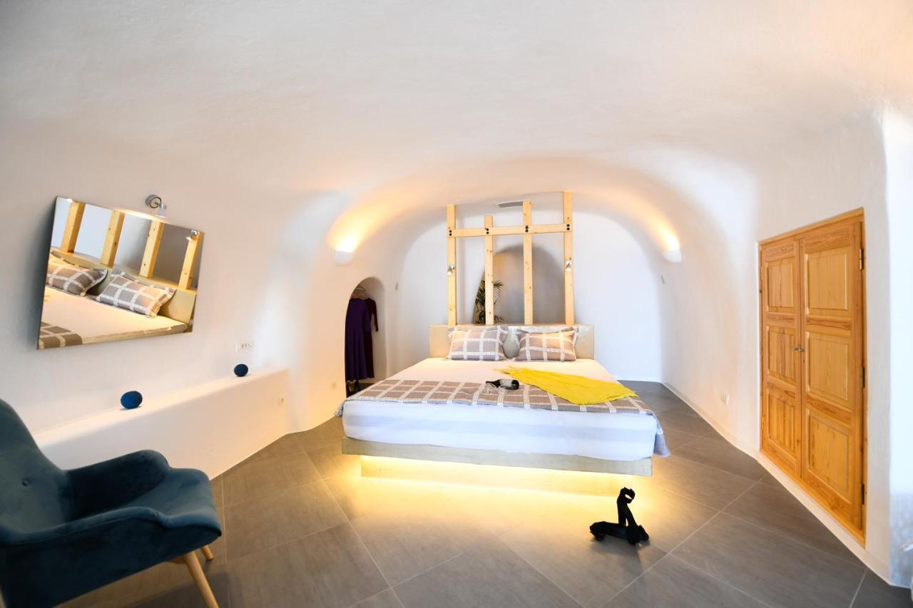 Luxe Efis Home Sea View 4 Villas & 4 Prive Jacuzzi Imerovigli  Exterior photo