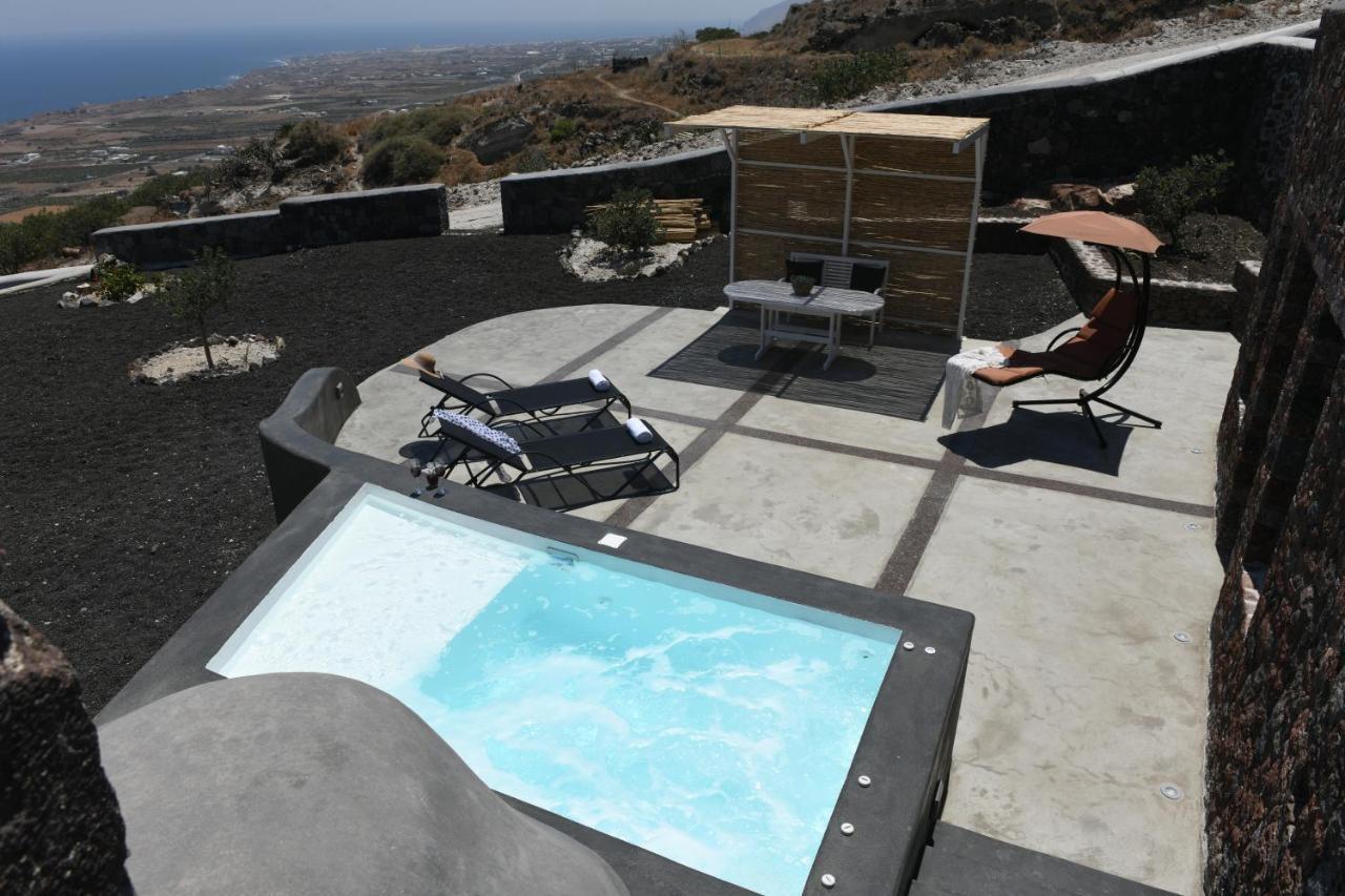 Luxe Efis Home Sea View 4 Villas & 4 Prive Jacuzzi Imerovigli  Exterior photo