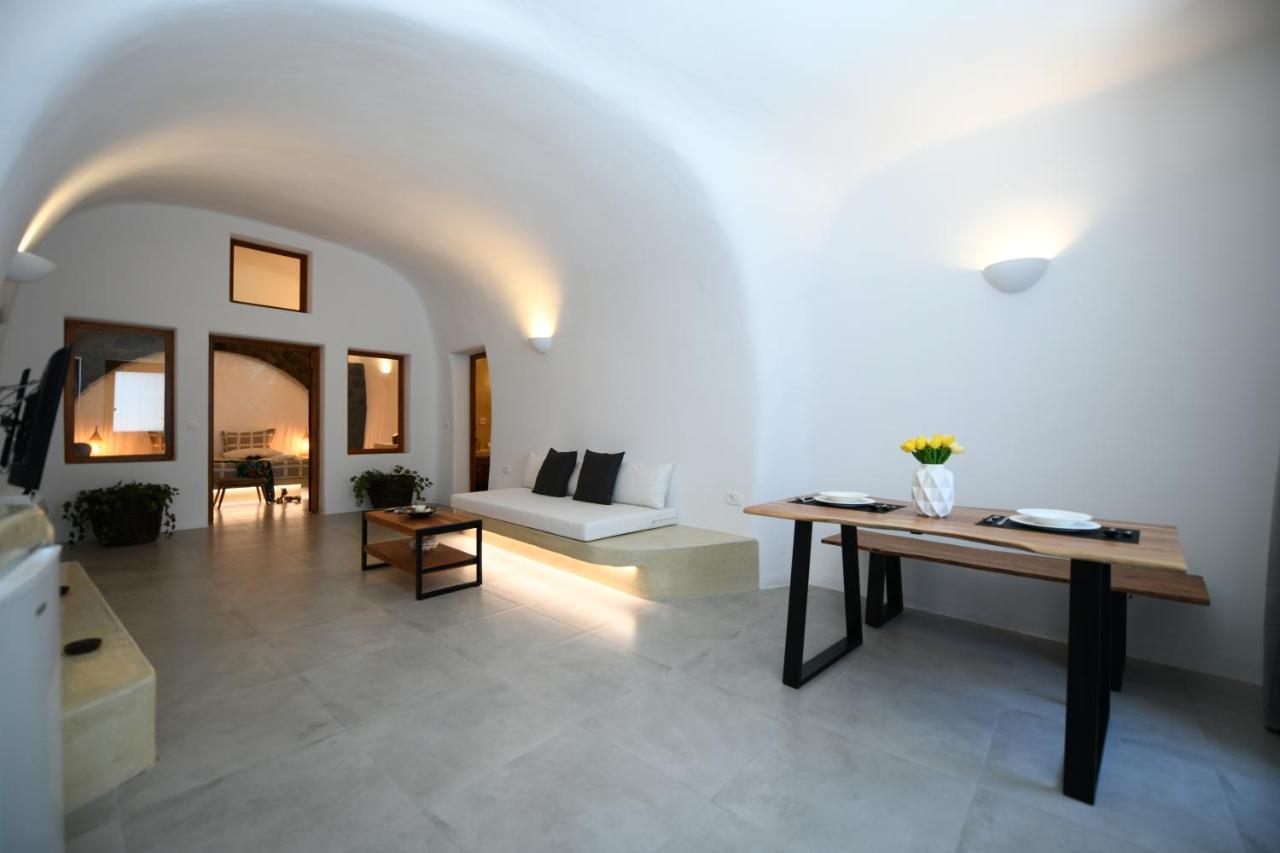Luxe Efis Home Sea View 4 Villas & 4 Prive Jacuzzi Imerovigli  Exterior photo